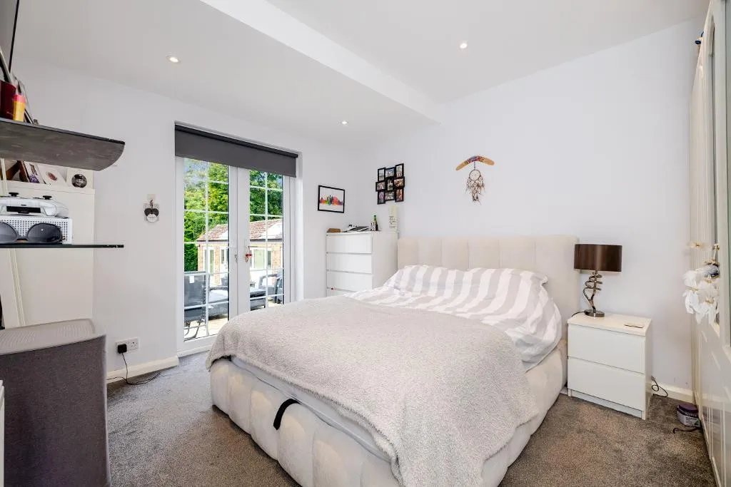 Slines Oak Road, Woldingham, photo 15