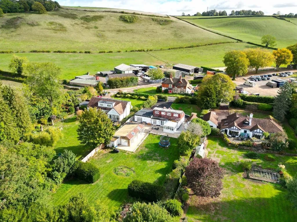 Slines Oak Road, Woldingham, photo 35
