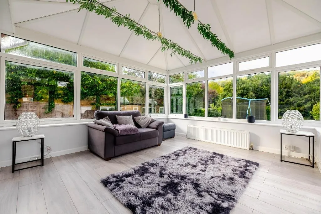 Slines Oak Road, Woldingham, photo 12