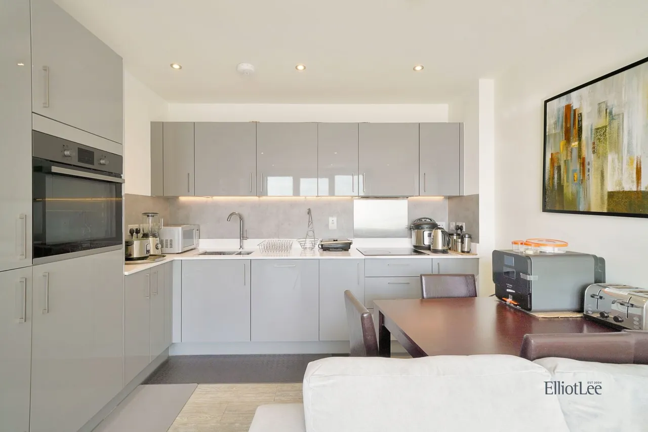 Northolt Road, Harrow, HA2, photo 5
