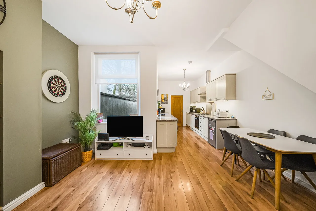 Hawthorne Road, Burnley, BB11 2JR, photo 8