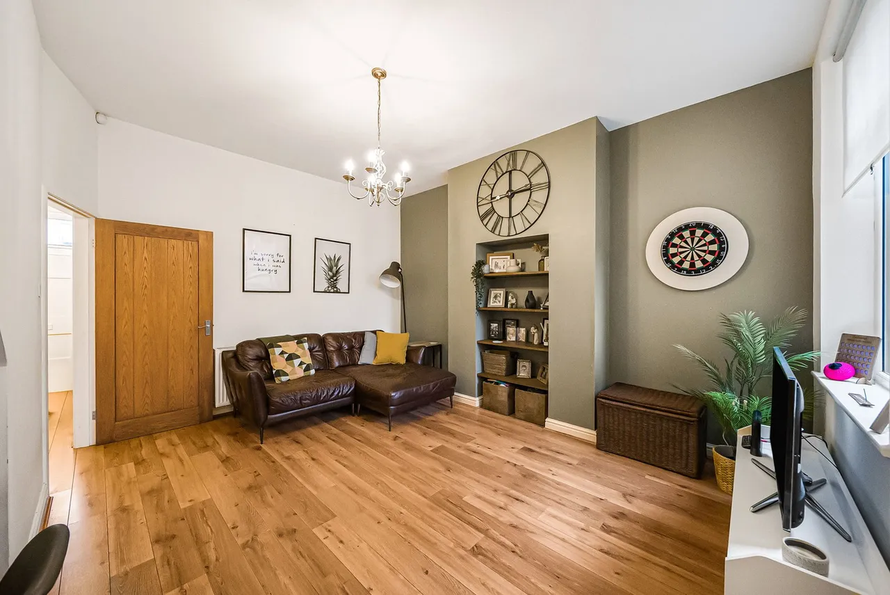 Hawthorne Road, Burnley, BB11 2JR, photo 9