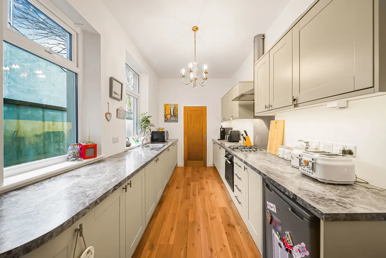 Hawthorne Road, Burnley, BB11 2JR, photo 12