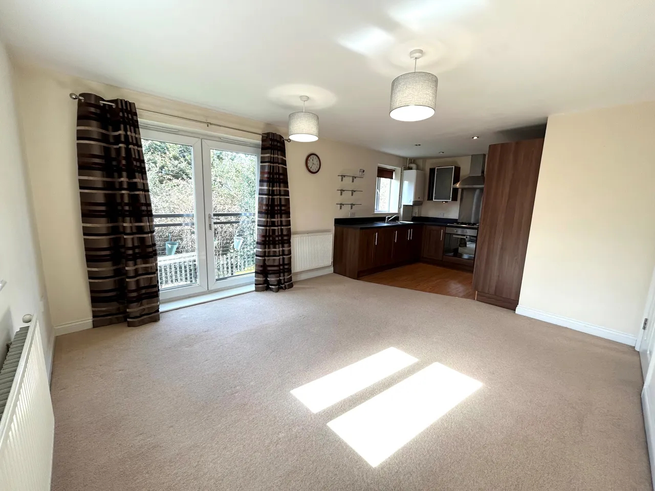 Bradford Road, Wrenthorpe, photo 2