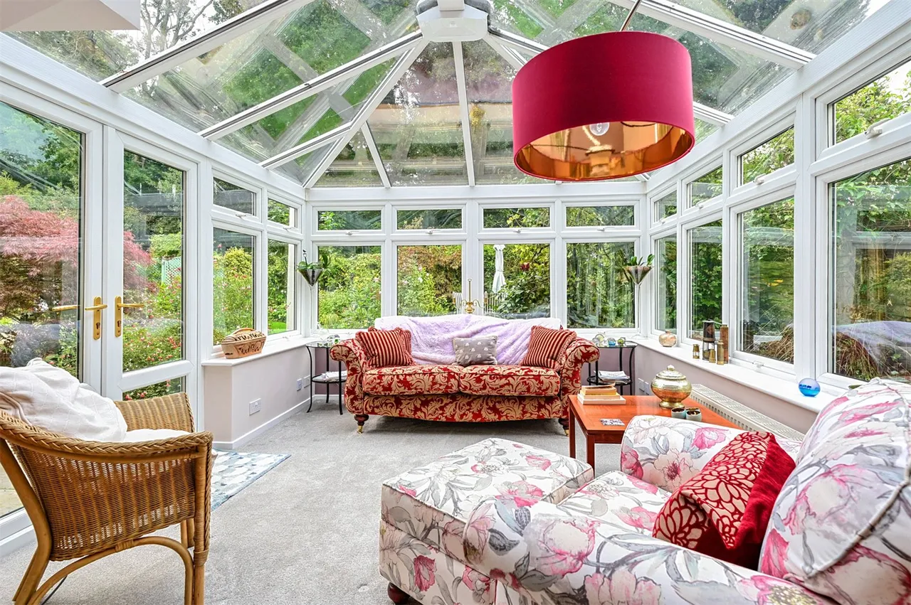 Cottage Green, Hartley Wintney, Hook, Hampshire, RG27 8DJ, photo 4