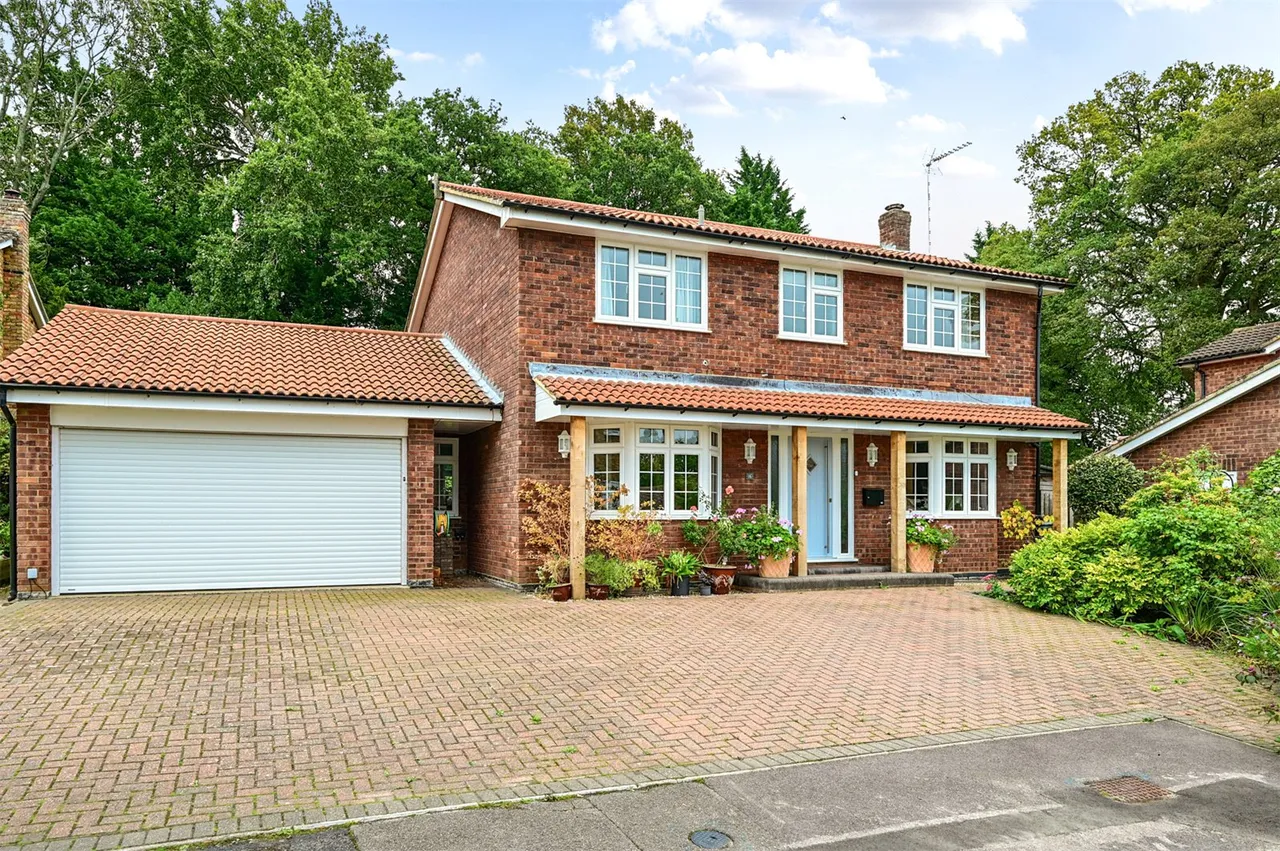 Cottage Green, Hartley Wintney, Hook, Hampshire, RG27 8DJ, photo 17