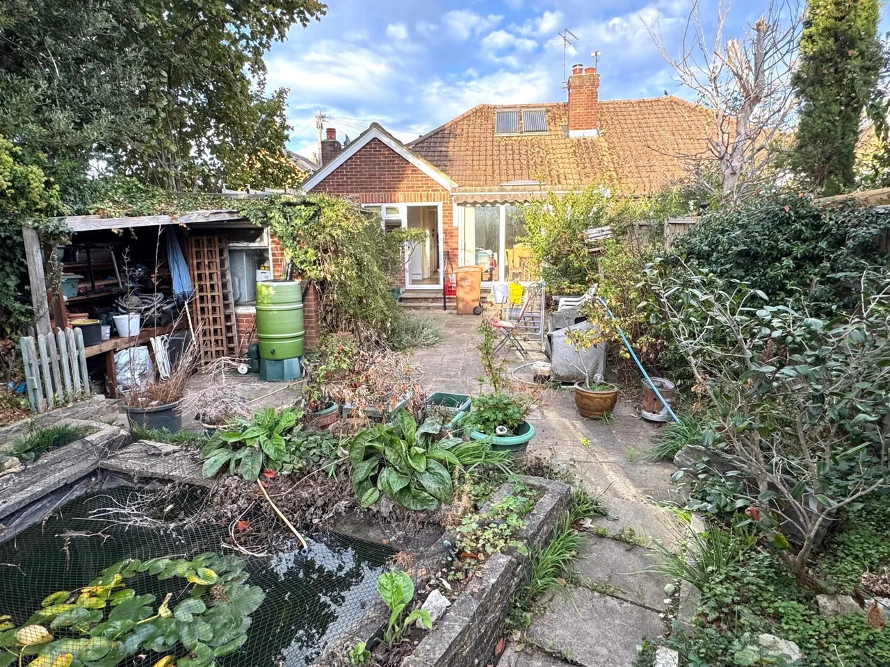 Beehive Road, Surrey Staines-upon-Thames, TW18, photo 7