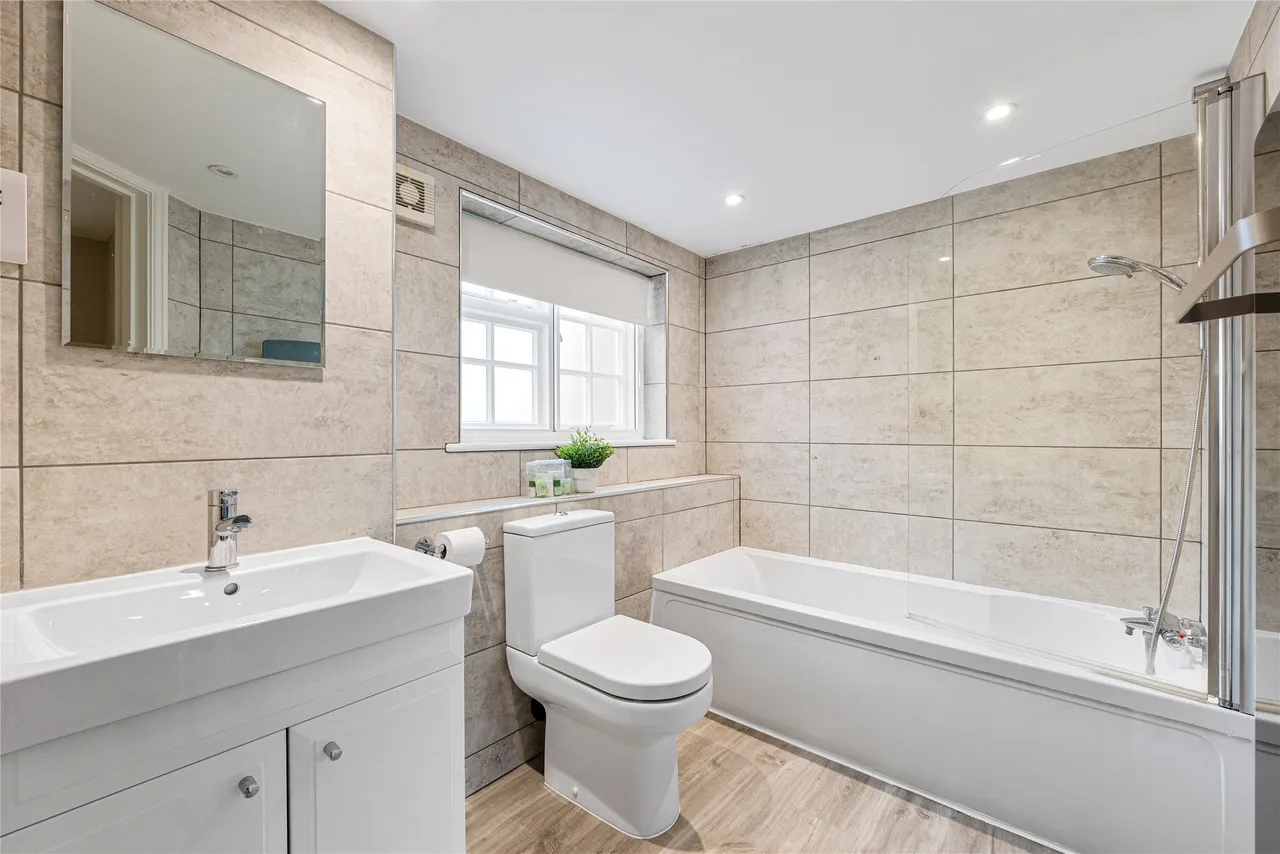 Grange Close, Westerham, TN16, photo 8