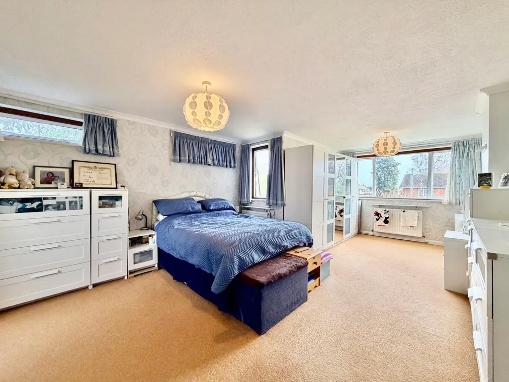 Knottocks Drive, Beaconsfield HP9 2AH, photo 12