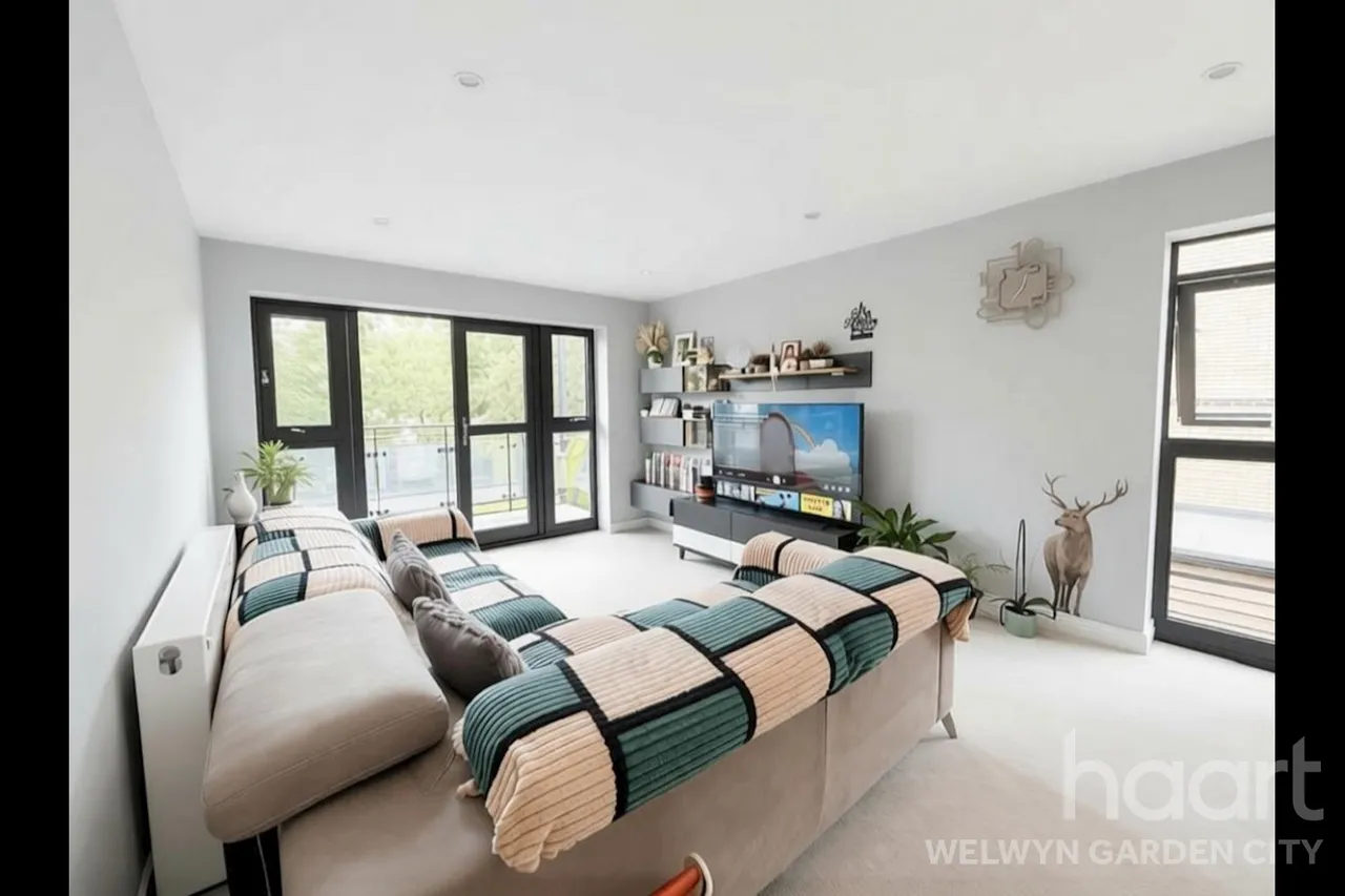 Bessemer Road, Welwyn Garden City, AL7, photo 12