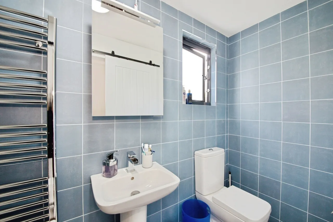 Ridgeway Avenue, Barnet, EN4, photo 13