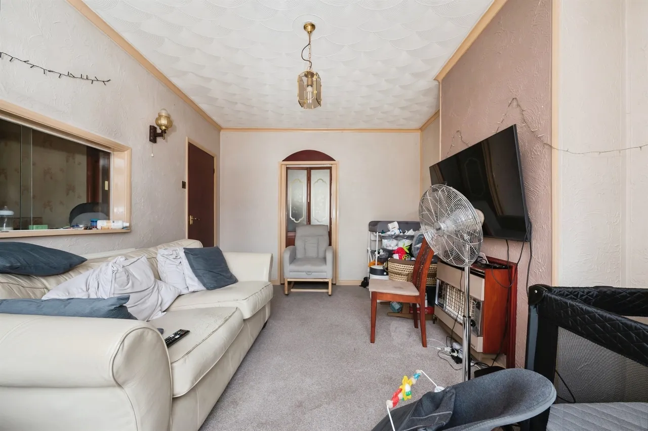 Warren Avenue, SOUTHAMPTON, photo 5