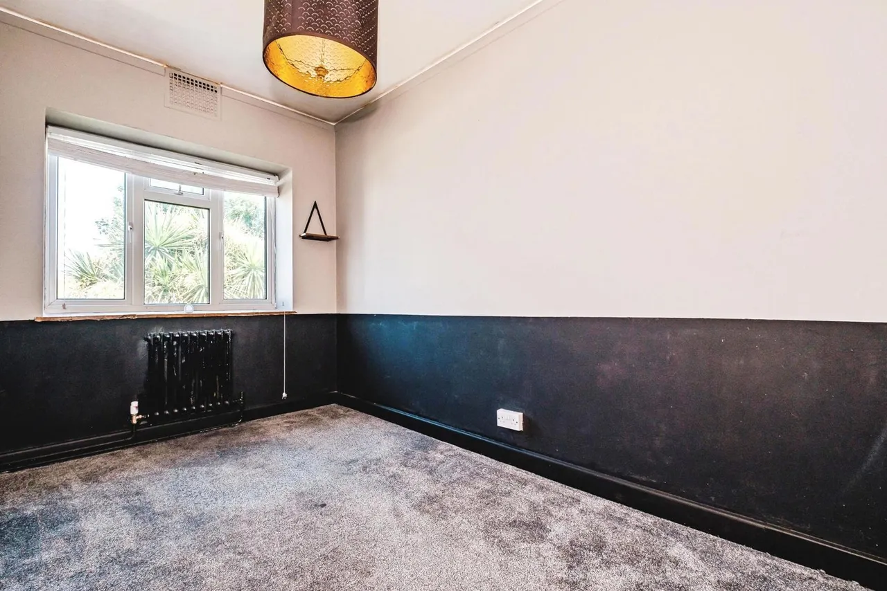 West Parade, Worthing, BN11, photo 12
