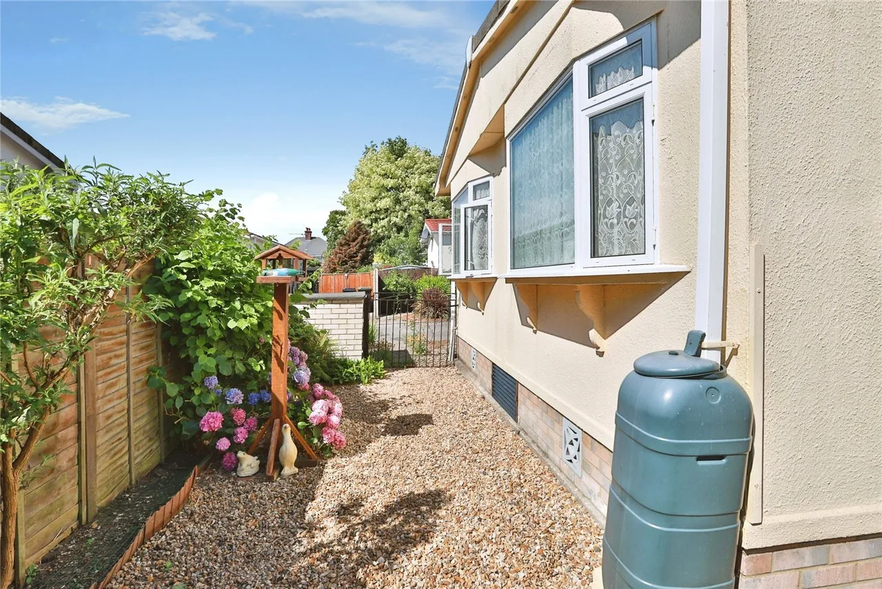 Lumby Drive, Mobile Home Park, BH24, photo 15
