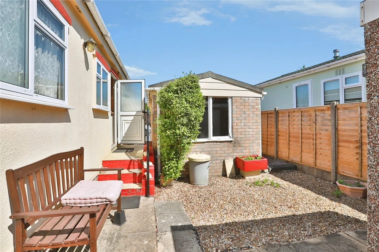 Lumby Drive, Mobile Home Park, BH24, photo 6