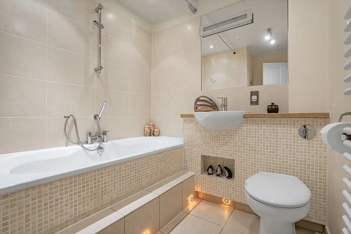 Garth Court, Bicester, photo 7