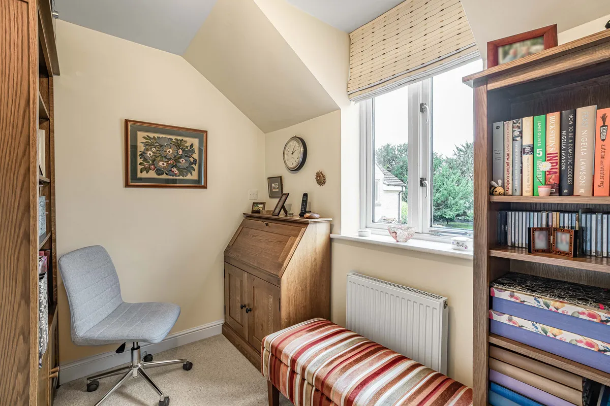 Garth Court, Bicester, photo 15