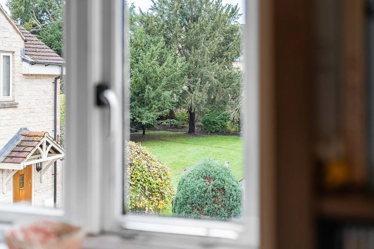 Garth Court, Bicester, photo 8