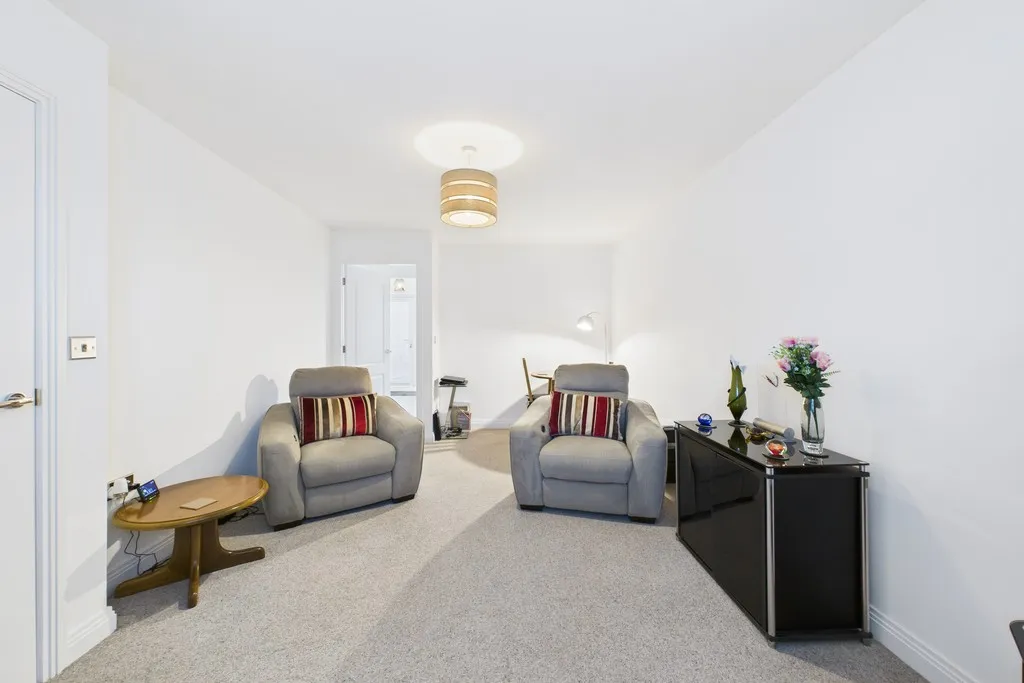 Mellings Place, Carnforth, LA5, photo 2