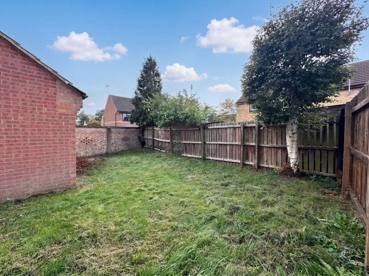 Austins Close, Market Harborough, LE16, photo 13