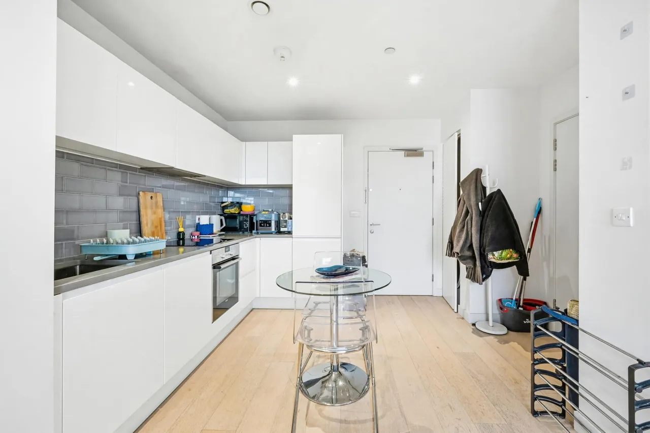 Corsair House, Royal Wharf, E16, photo 3