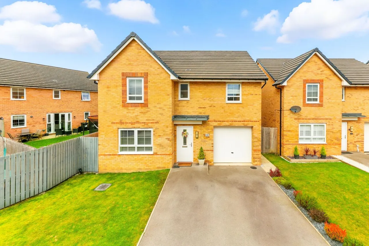4 bed house for sale, Waterton Close, Methley, LS26