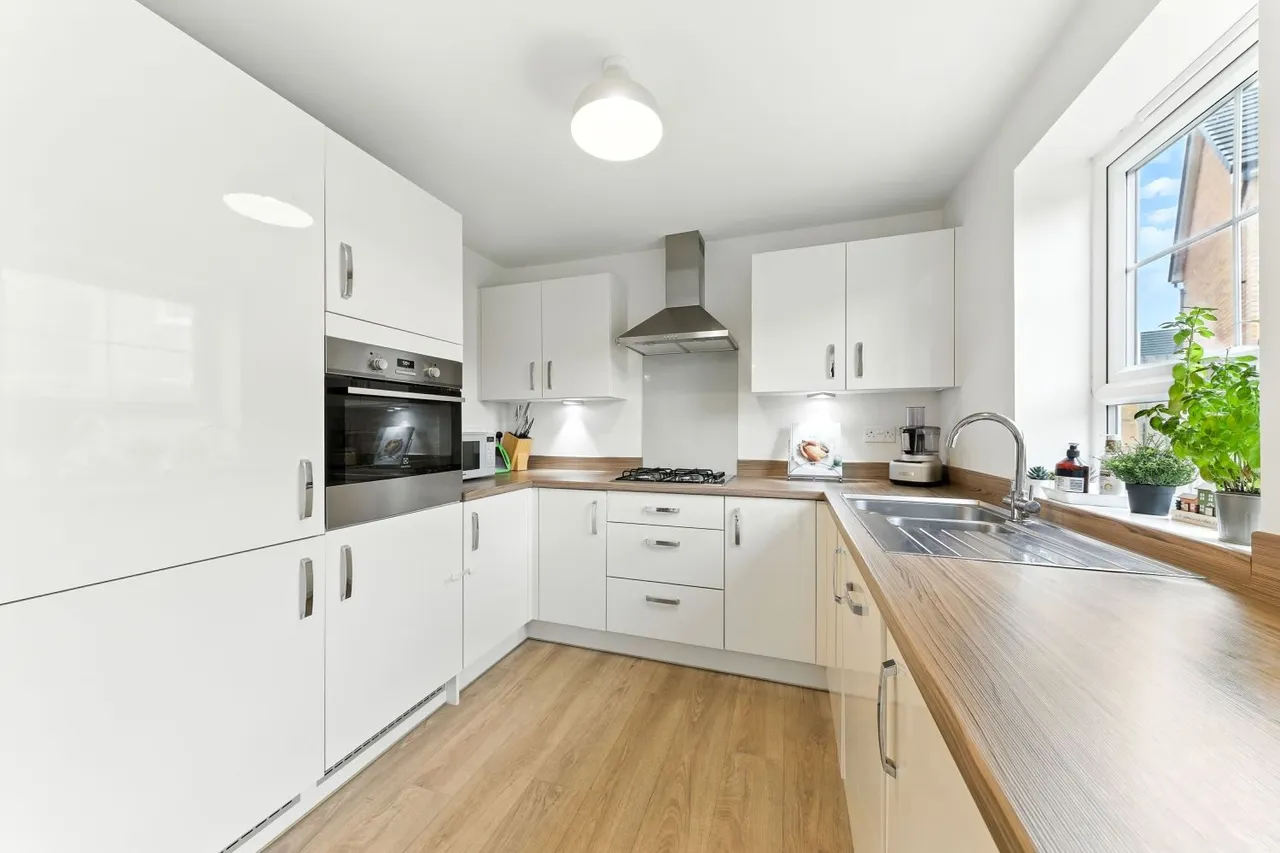 Waterton Close, Methley, LS26, photo 5