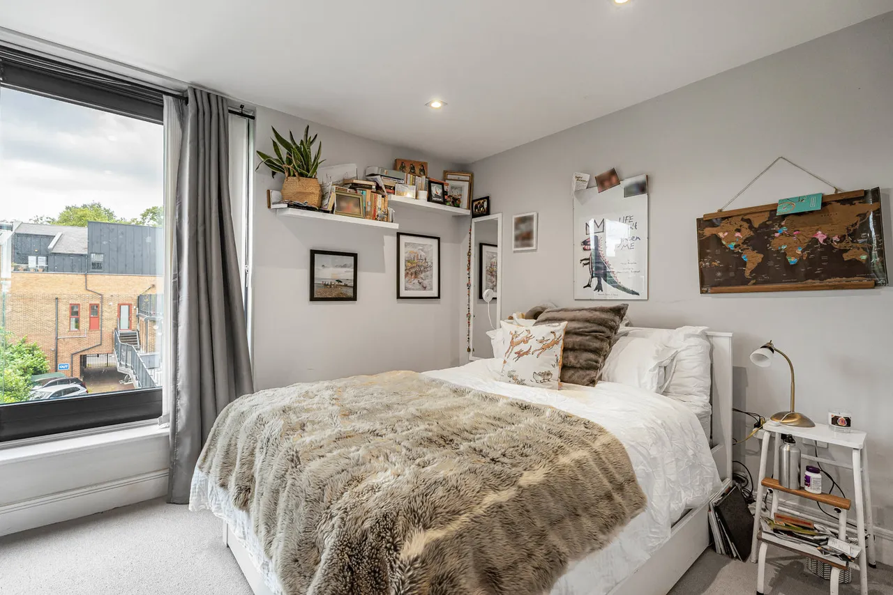 Josephine Avenue, London, SW2, photo 9