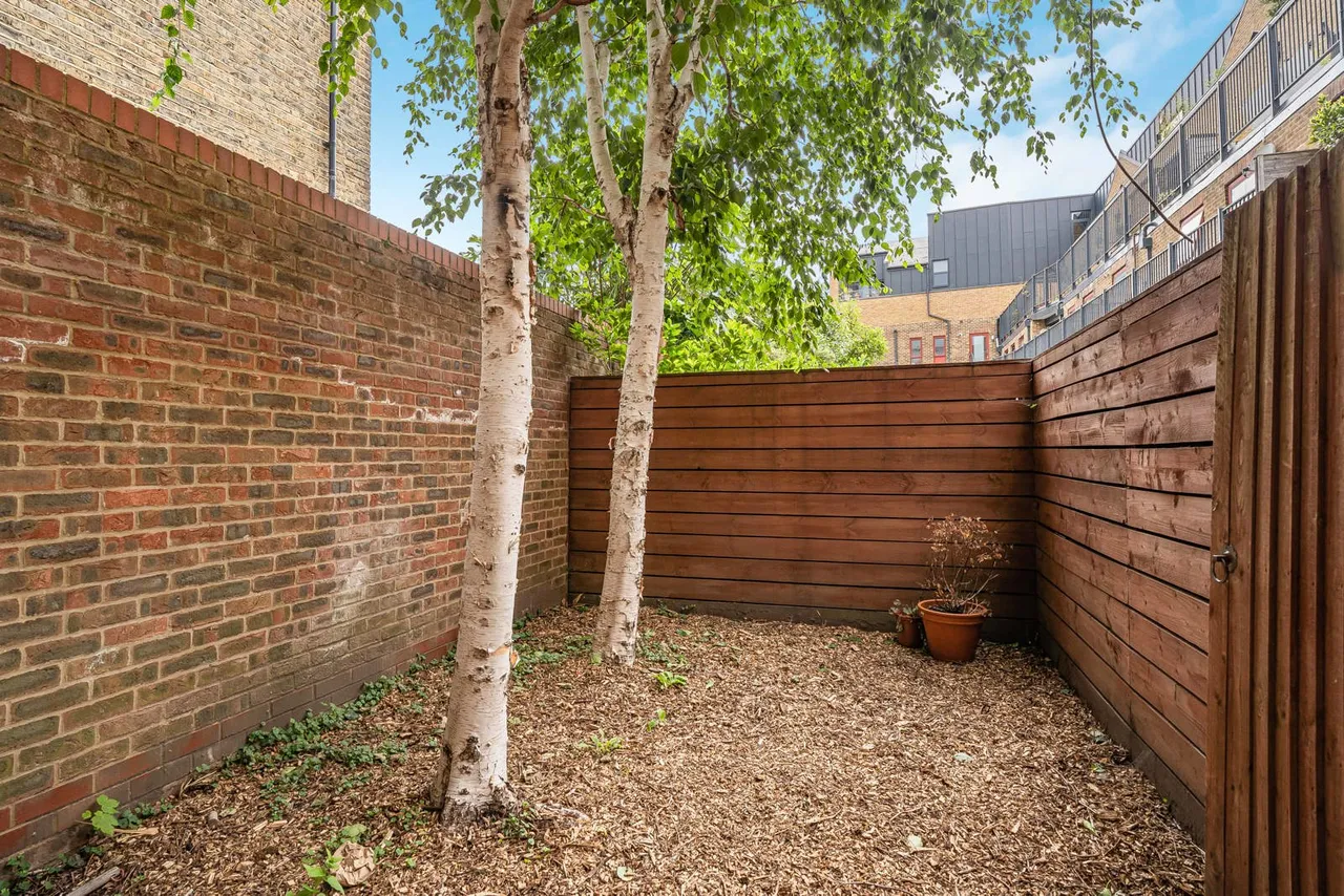 Josephine Avenue, London, SW2, photo 25