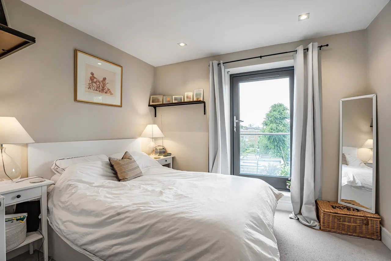 Josephine Avenue, London, SW2, photo 11