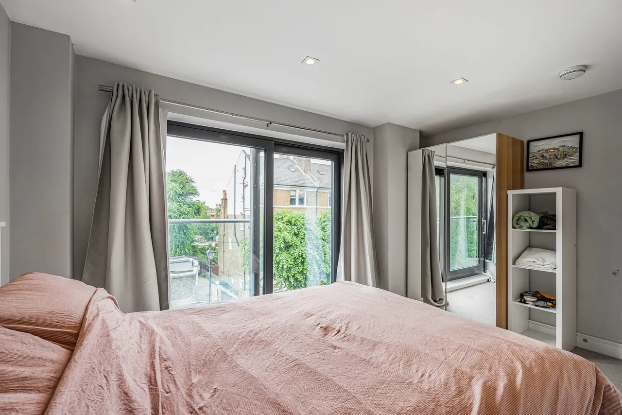 Josephine Avenue, London, SW2, photo 13