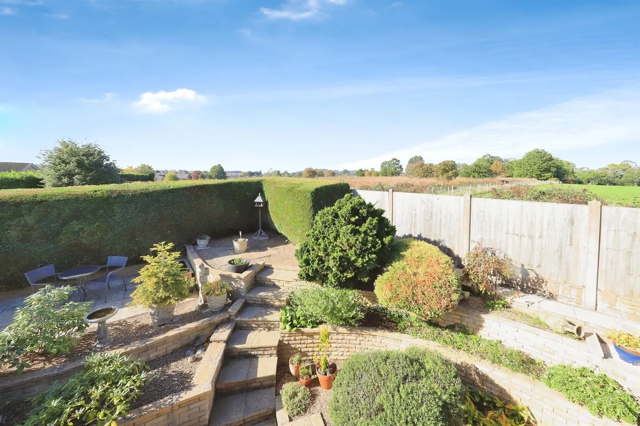 Puxton Drive, KIDDERMINSTER, photo 3