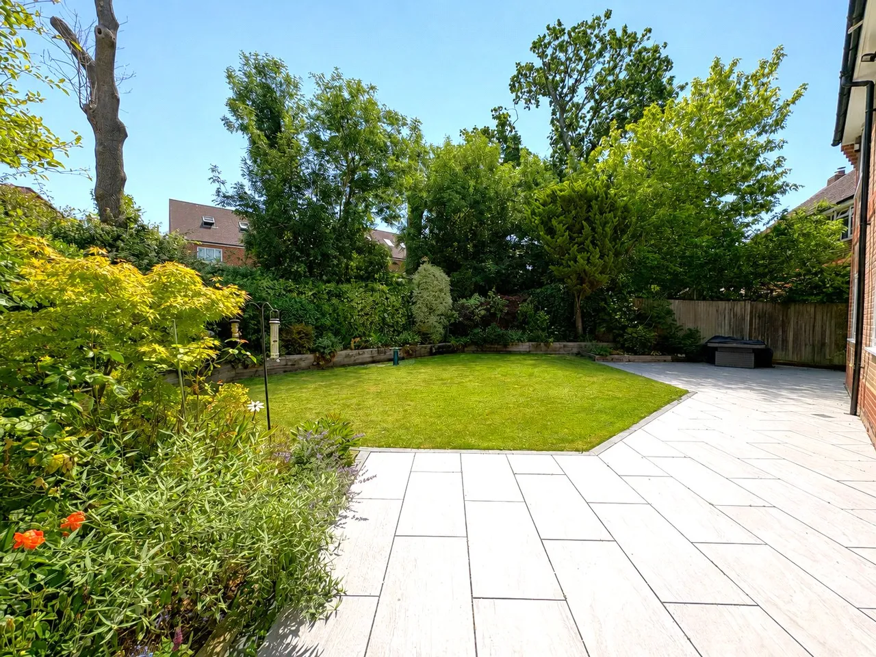 Brambles Close, Ash, Surrey, GU12 6NY, photo 15