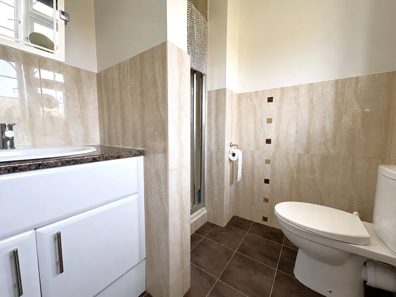 Brambles Close, Ash, Surrey, GU12 6NY, photo 7