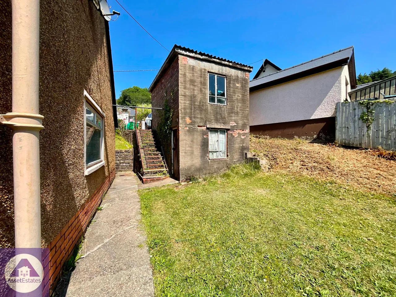 Vaninna, Duffryn Road, Abertillery, photo 13