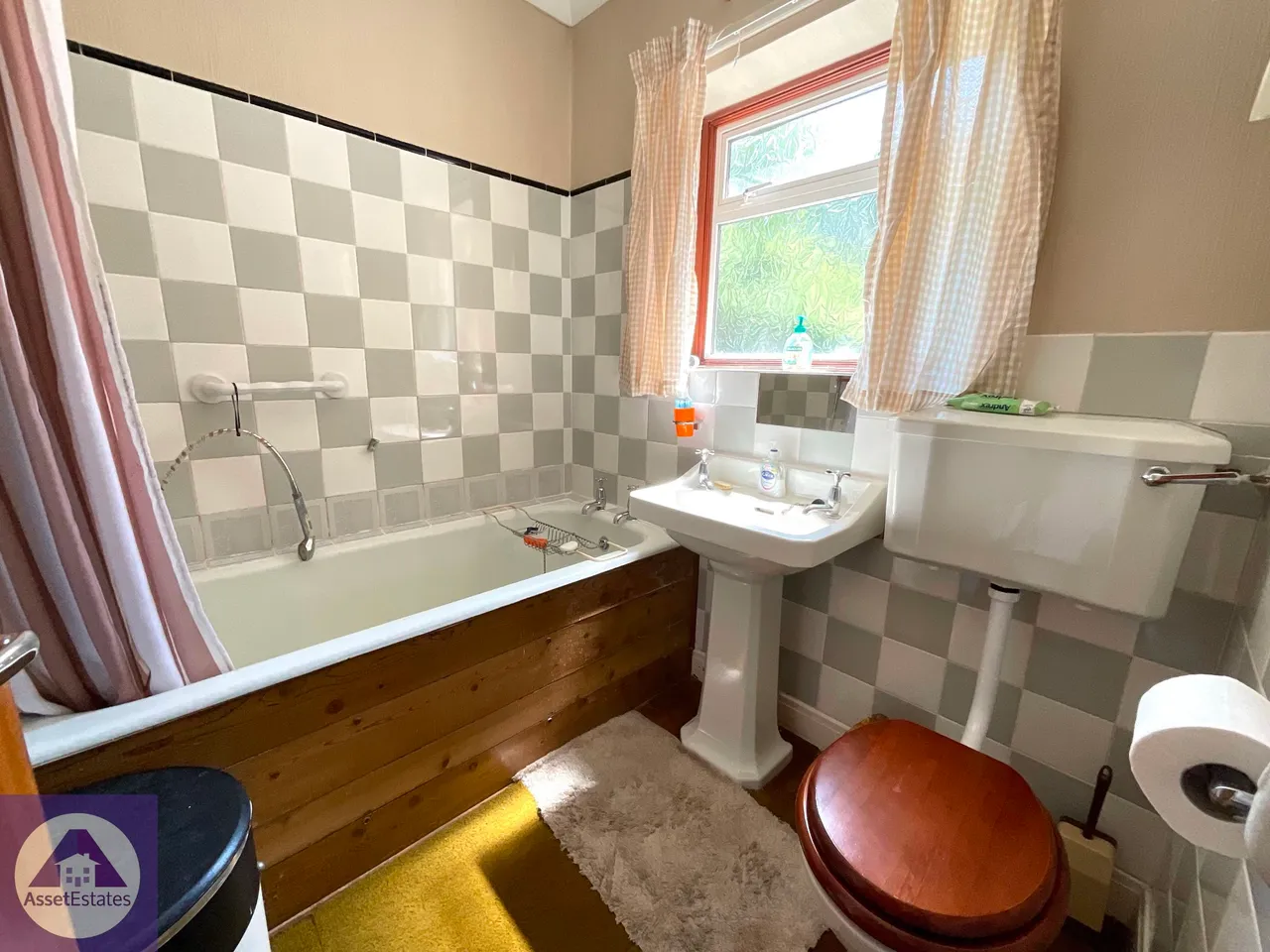 Vaninna, Duffryn Road, Abertillery, photo 3