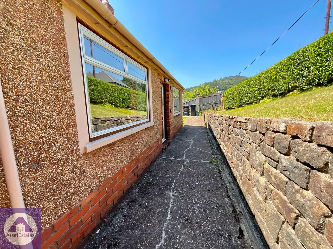 Vaninna, Duffryn Road, Abertillery, photo 21