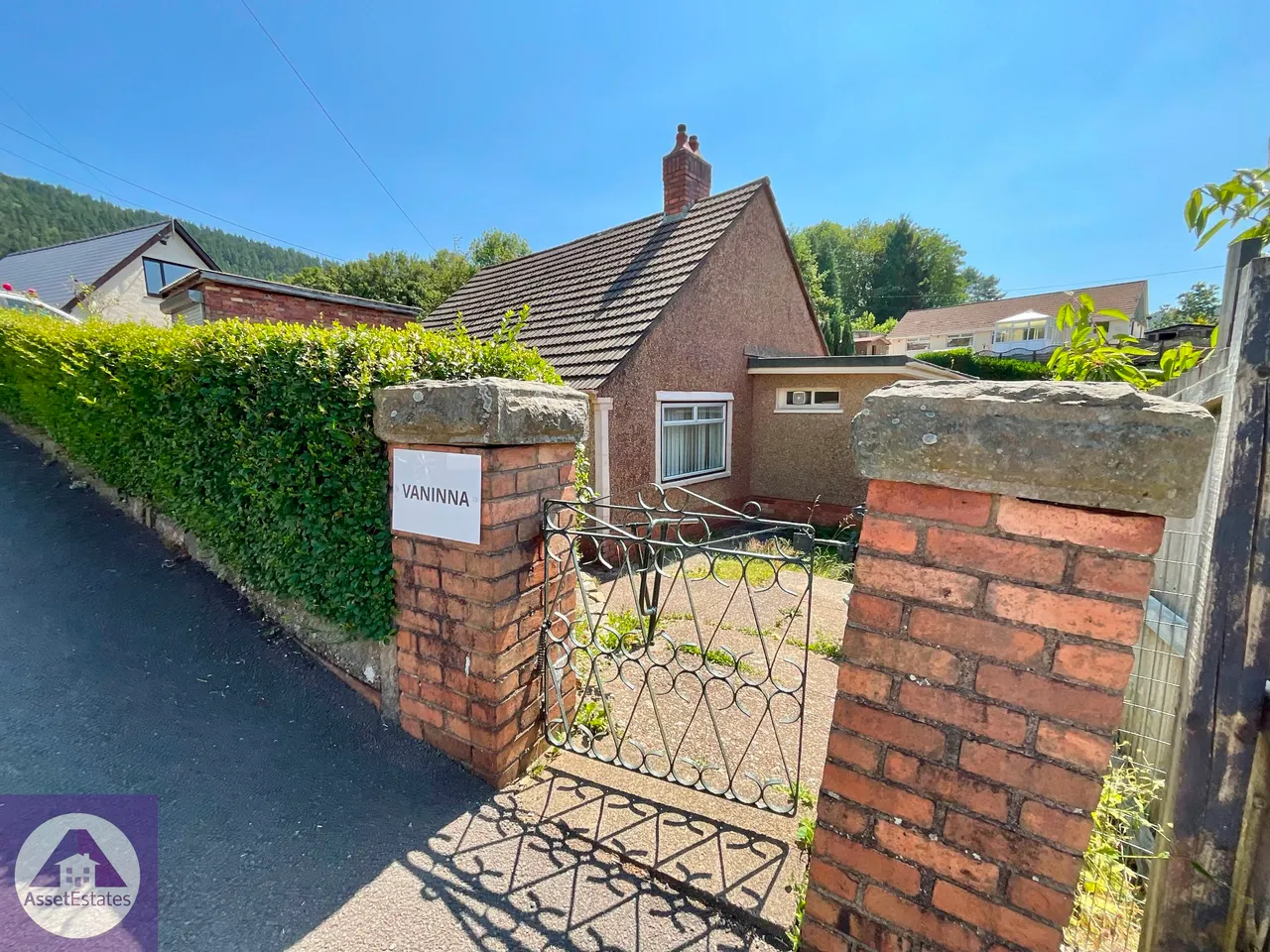 Vaninna, Duffryn Road, Abertillery, photo 20