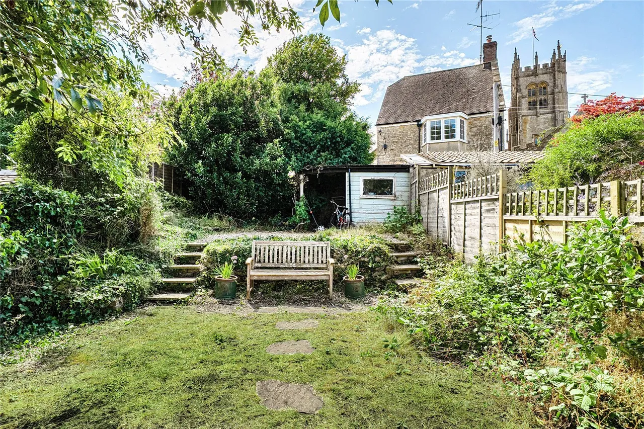 St. Mary Well Street, Beaminster, DT8, photo 2