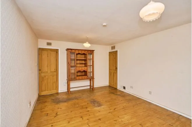 Ward Close, Newport, PO30, photo 4