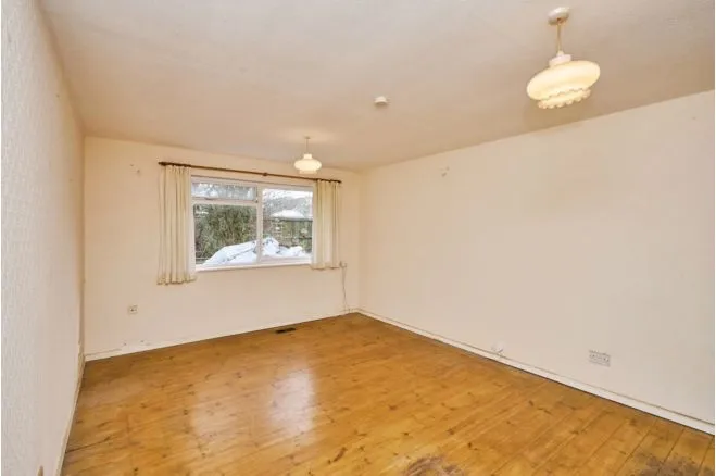 Ward Close, Newport, PO30, photo 5