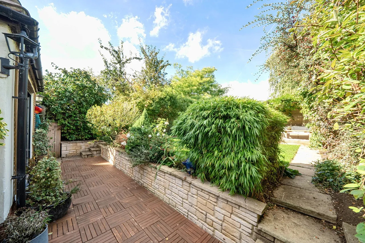 Churchfield, Nuffield, RG9, photo 23