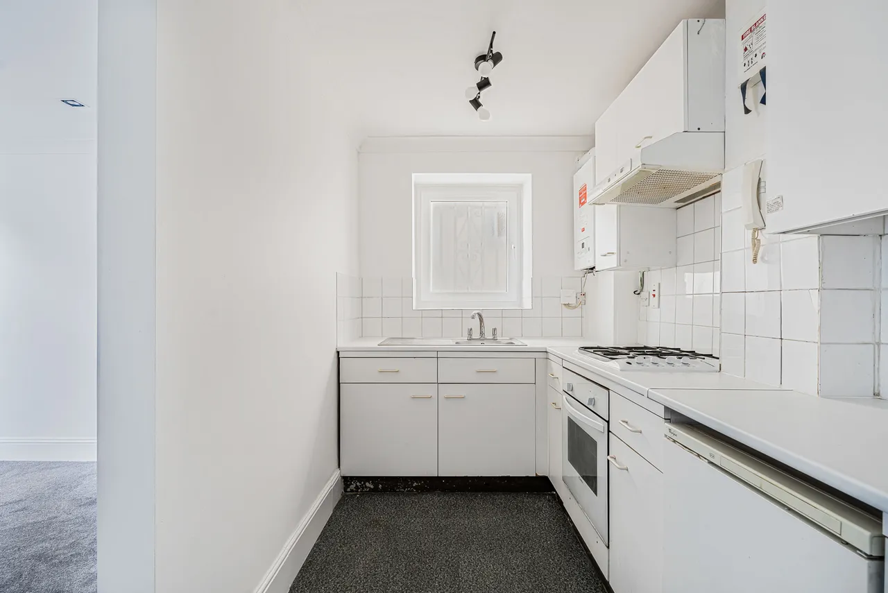 Mount Nod Road, London, SW16, photo 8