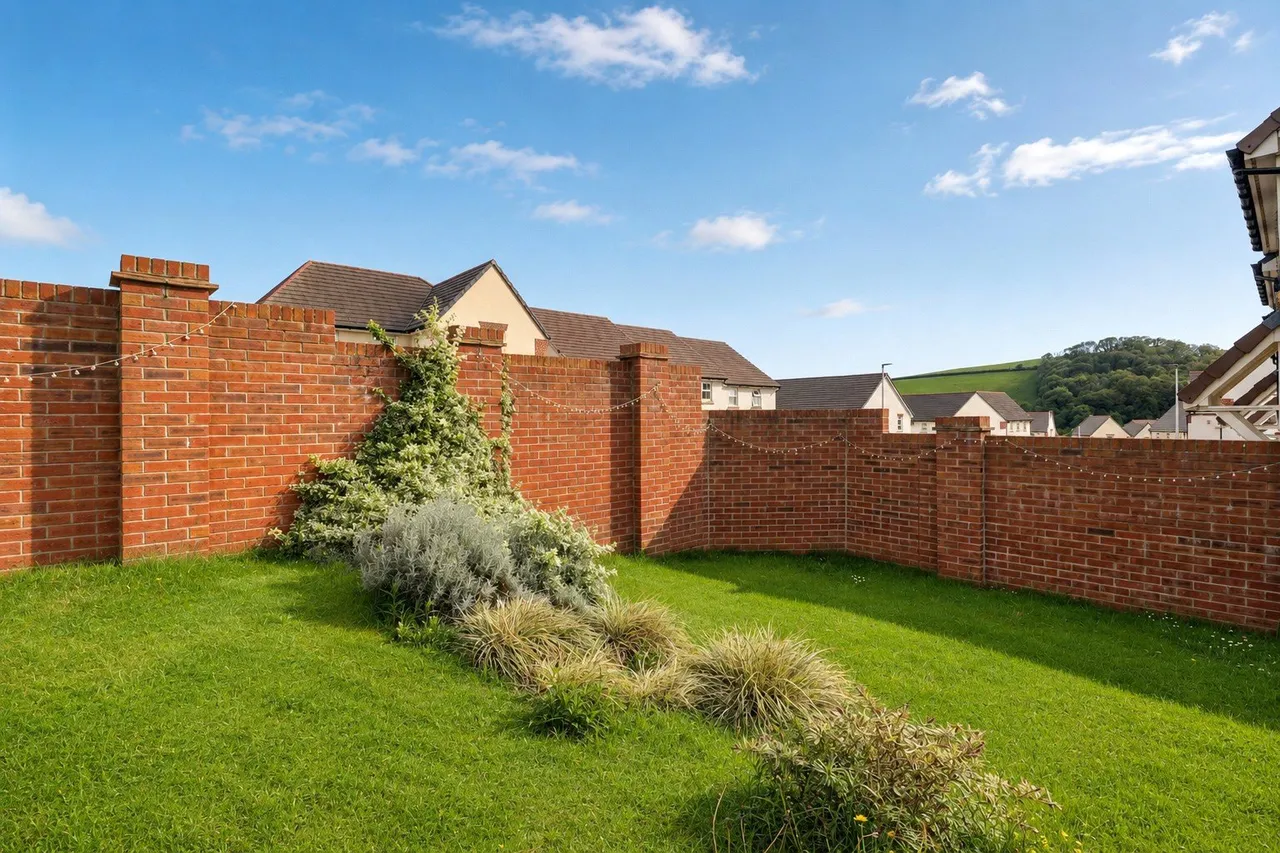 Curtis Road, Barnstaple, EX31, photo 13