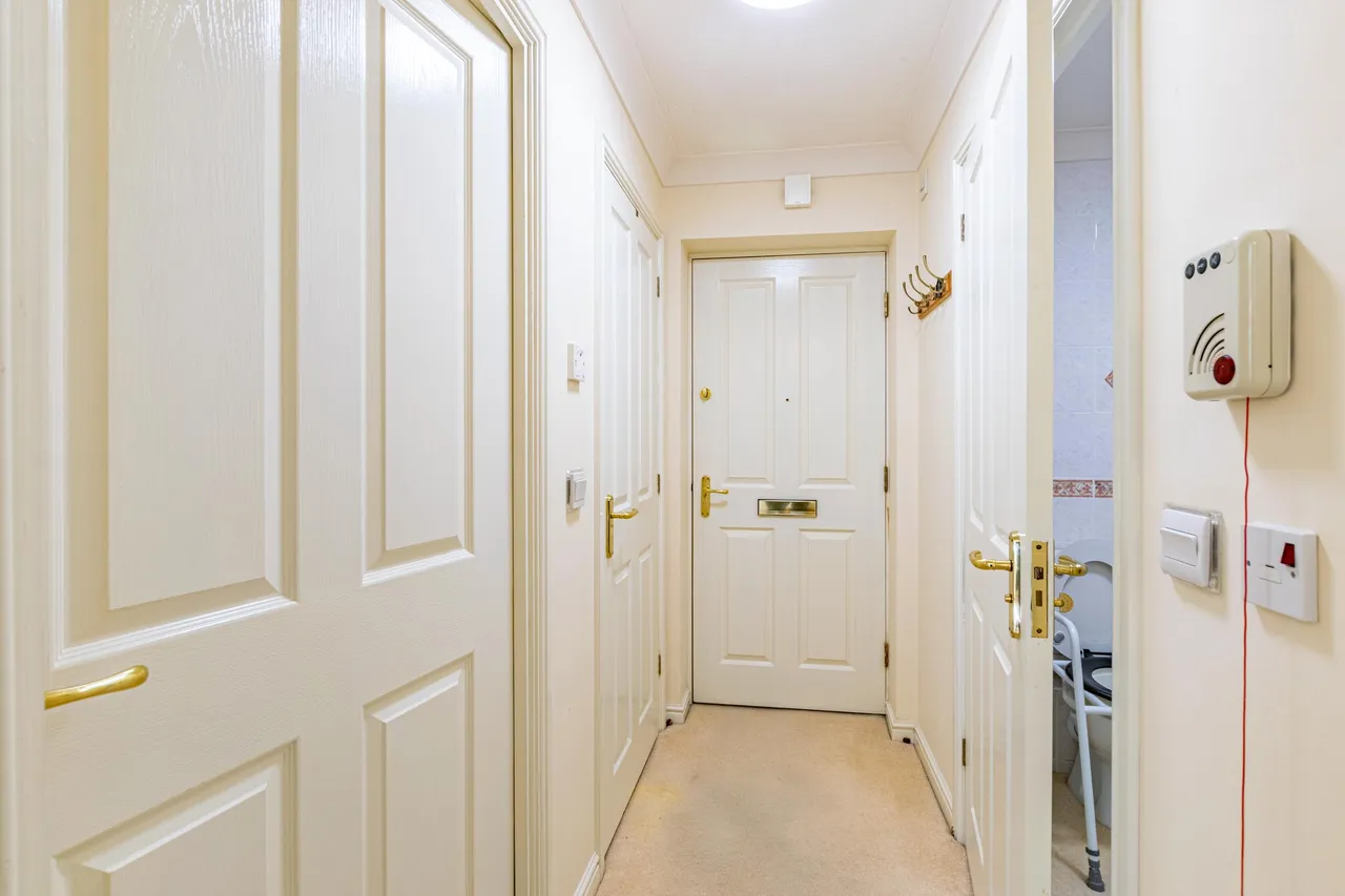 Park Avenue, Roundhay, LS8, photo 12