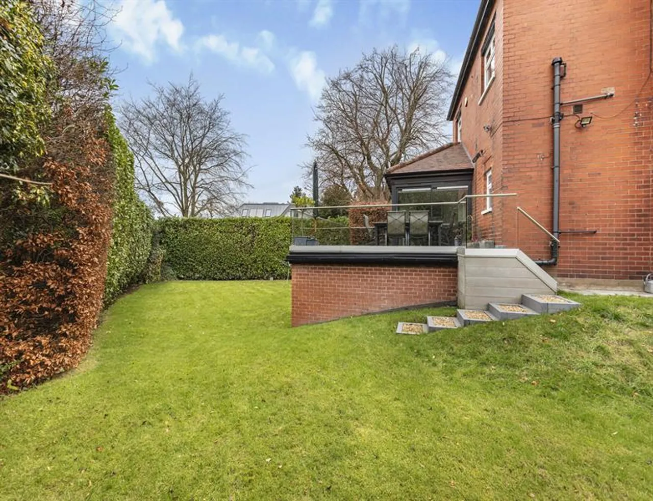 Hale, Altrincham, photo 20