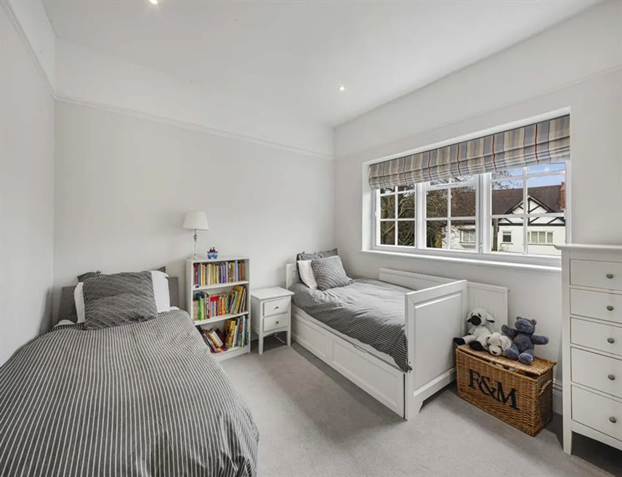 Hale, Altrincham, photo 14