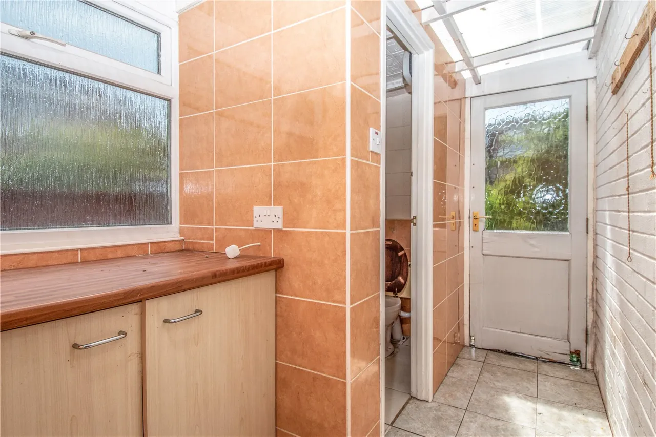 Cardinal Crescent, Bromsgrove, Worcestershire, B61 7PR, photo 8