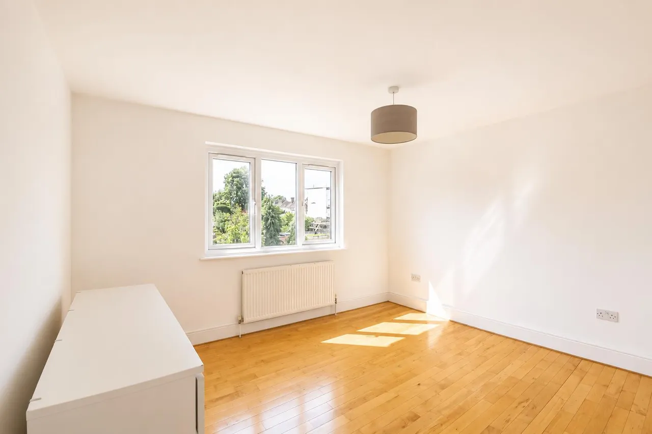 Upper Richmond Road West, Richmond, TW10, photo 6