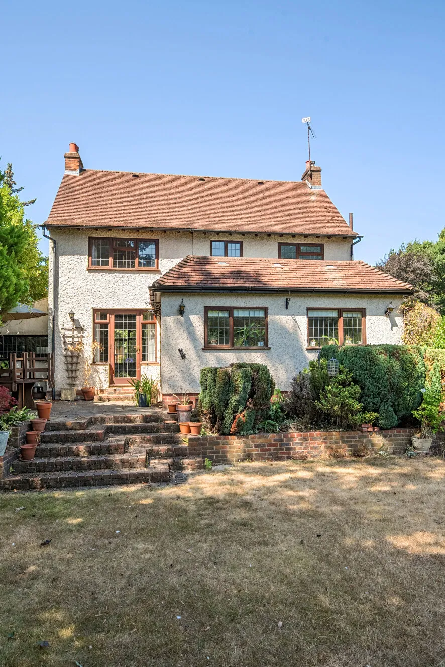 Oakfield Lane, Keston, BR2, photo 30
